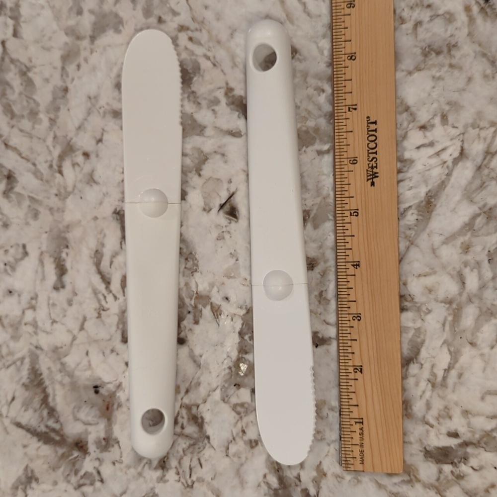 Tupperware Sandwich Spreaders